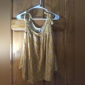 Tank top with tie up straps